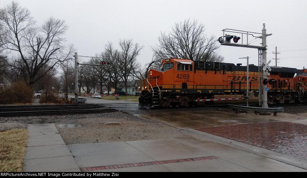 BNSF 4269